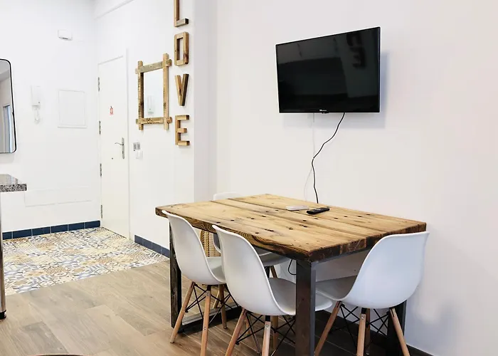 Alquilaeasy San Miguel 토레몰리노스