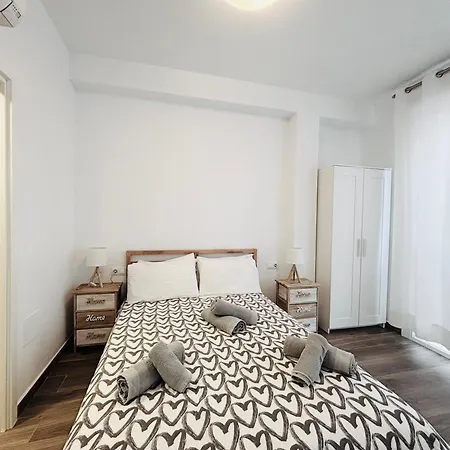 Alquilaeasy San Miguel דירה טורמולינוס